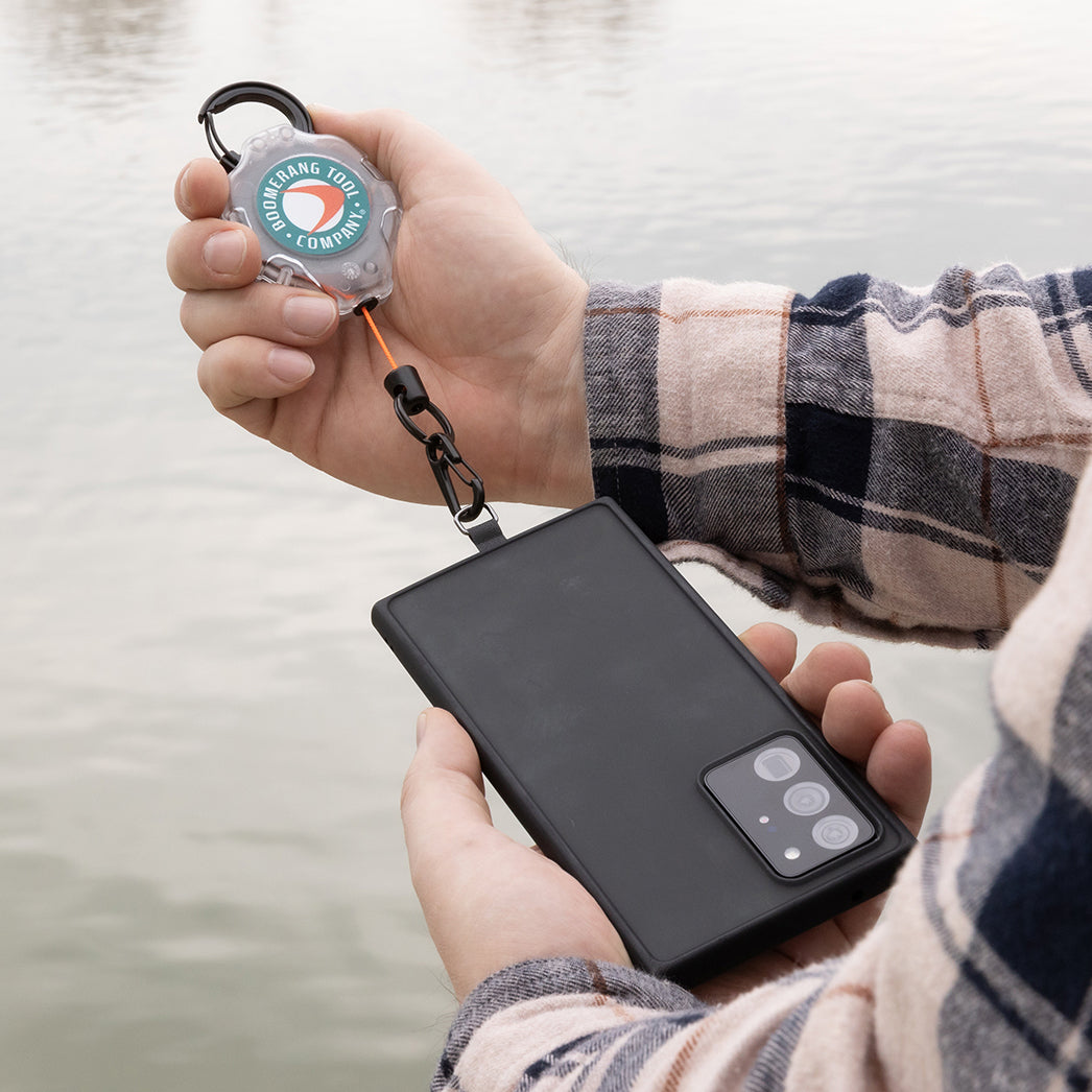 Boomerang Retractable Anti-Drop and Theft Phone Tether with Carabiner and Universal Smartphone Case Anchor