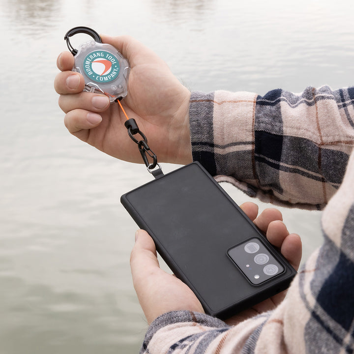 Boomerang Retractable Anti-Drop and Theft Phone Tether with Carabiner and Universal Smartphone Case Anchor